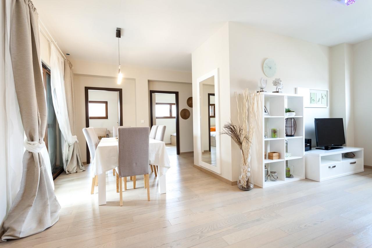 Renata Apartment 2Br, Near Beach Petrcane