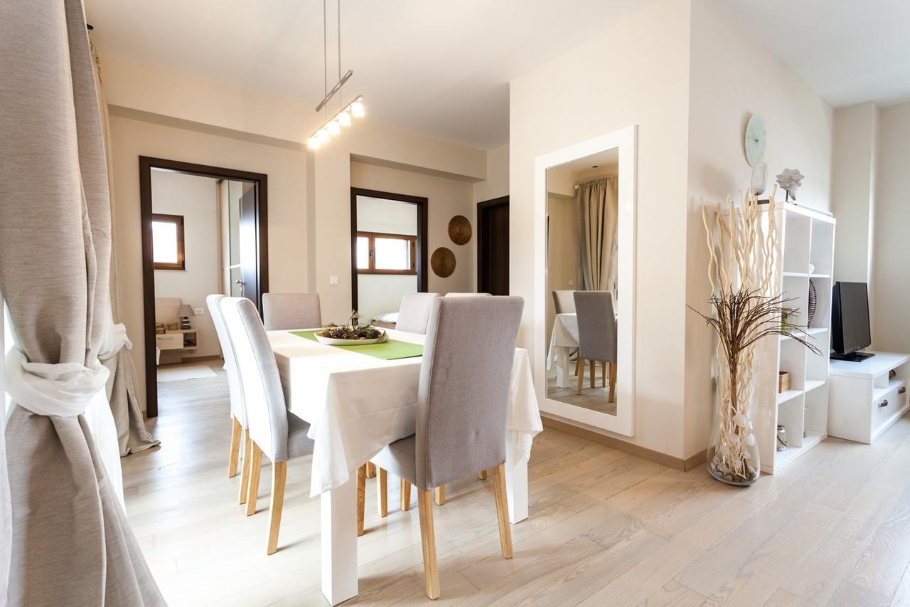 Apartament Renata 2br, Near *